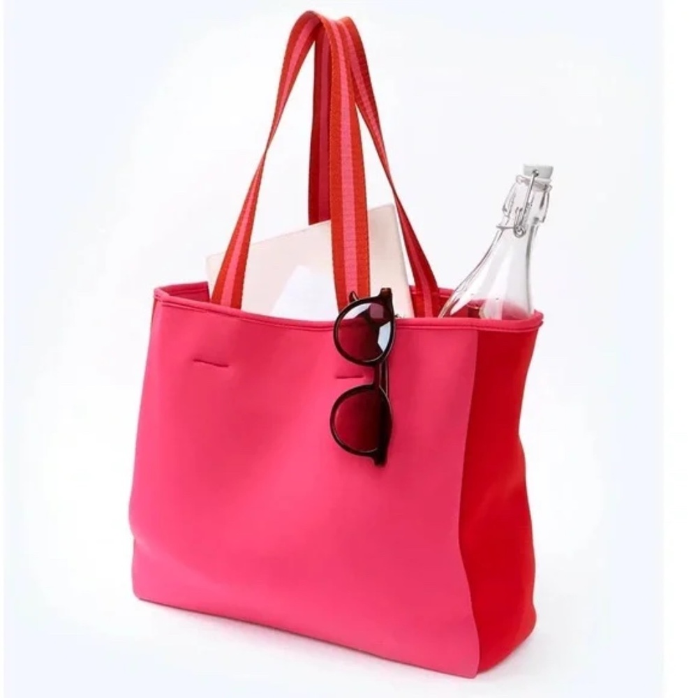 Summersalt Neoprene Tote - Picture 5 of 8